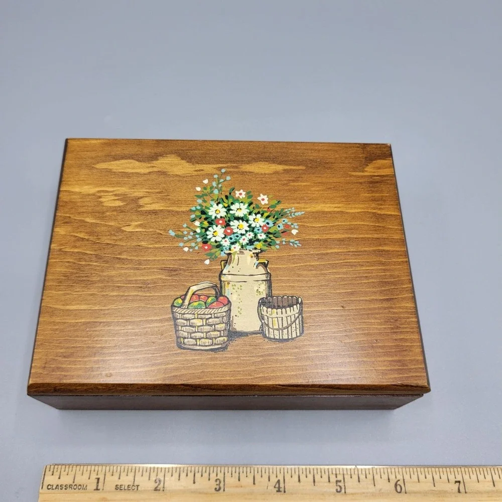 Vintage Decorative Wooden Trinket Box With Flower & Basket Design